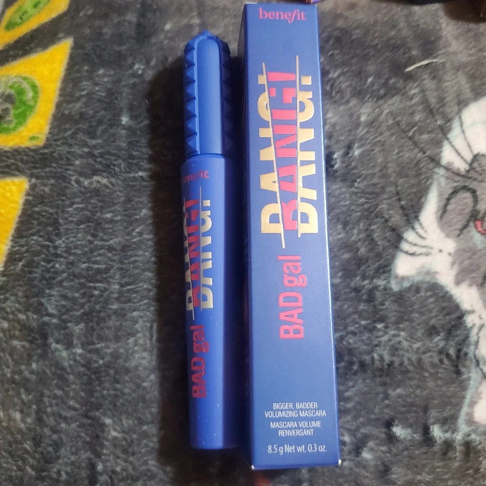 Benefit BADgal BANG! Volumizing Mascara Limited-Edition POWER BLUE. BNIB